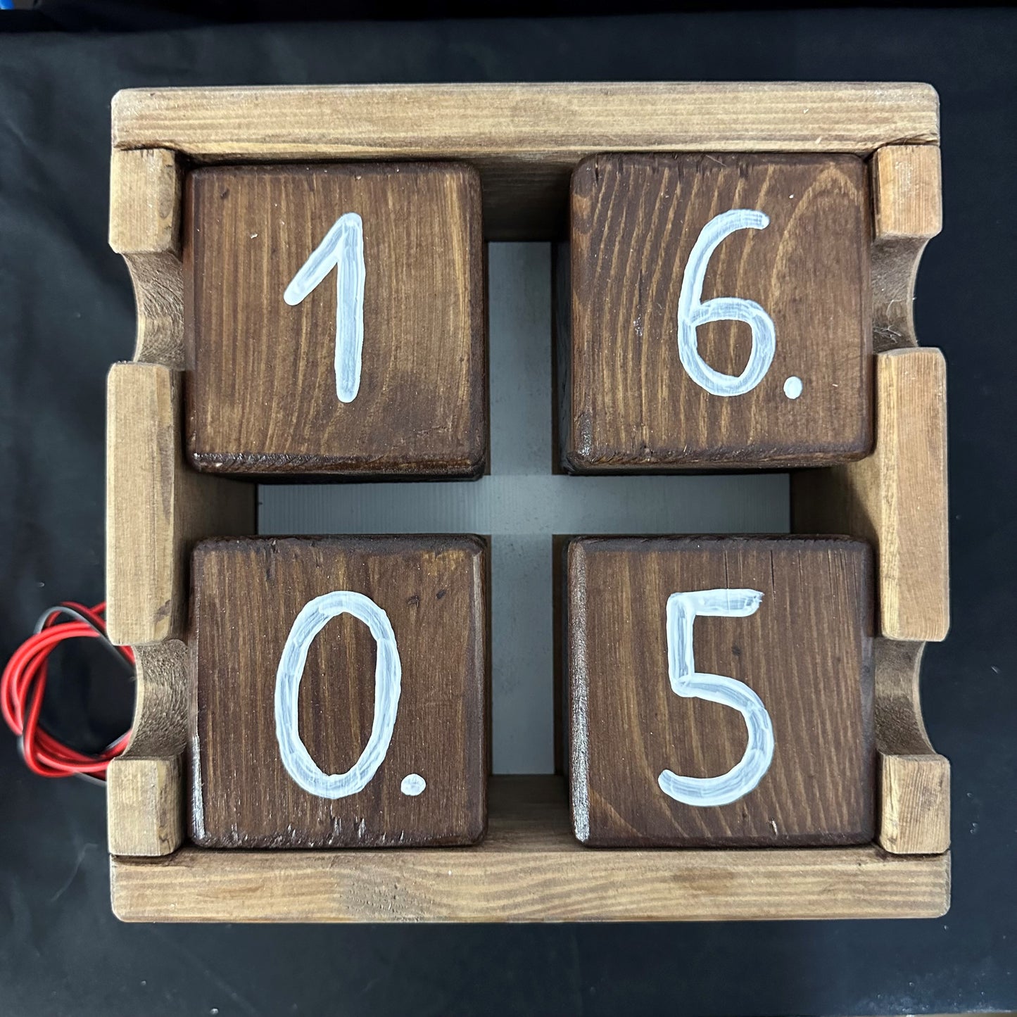 Puzzle logique à cadre cubique