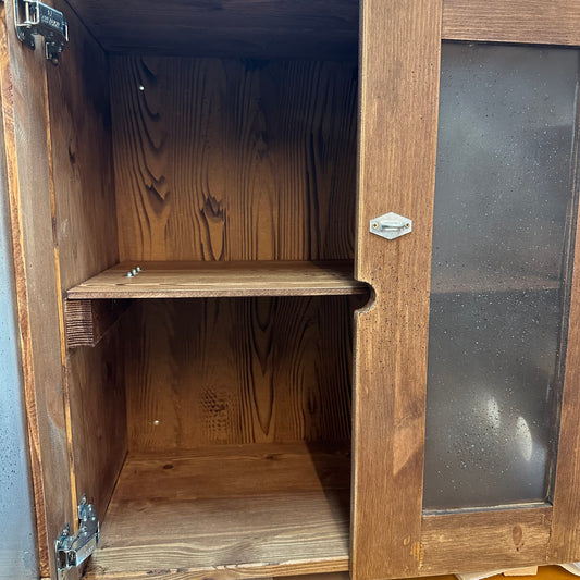 Geheimer Wandschrank – Magnetisches Rätselmodul für Escape Rooms