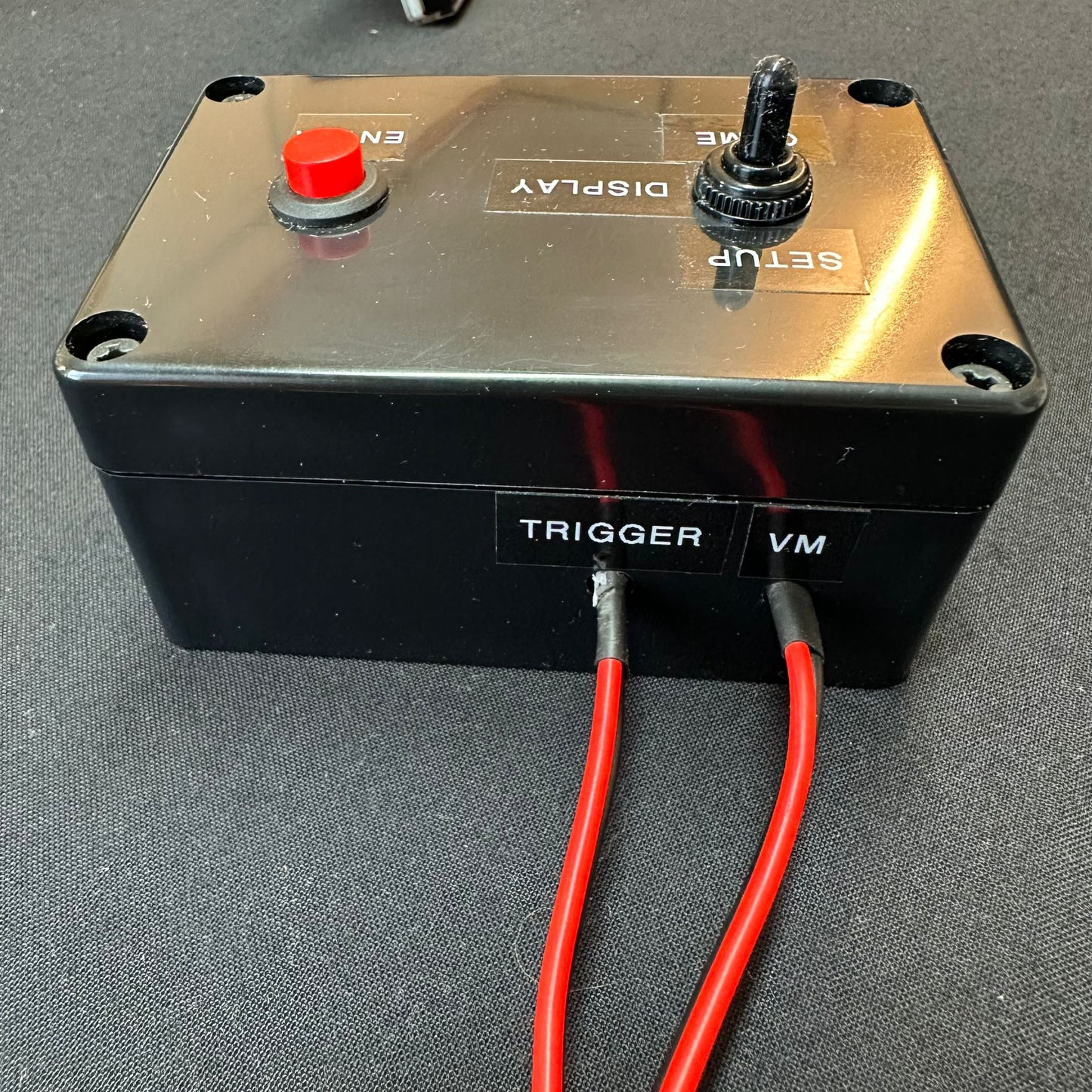 Jeu analogique 2 en 1 – Séquence et Coffre-fort | Module de puzzle Escape Room