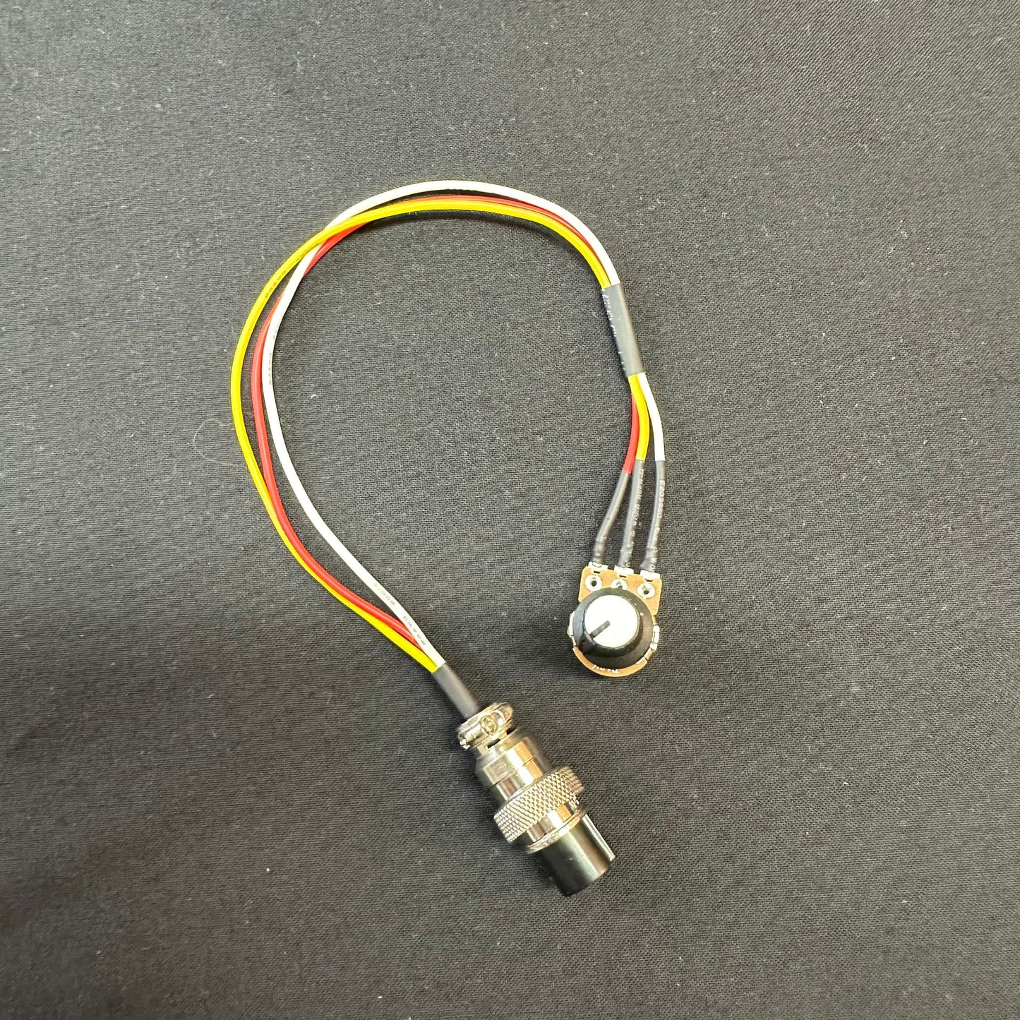 Jeu analogique 2 en 1 – Séquence et Coffre-fort | Module de puzzle Escape Room