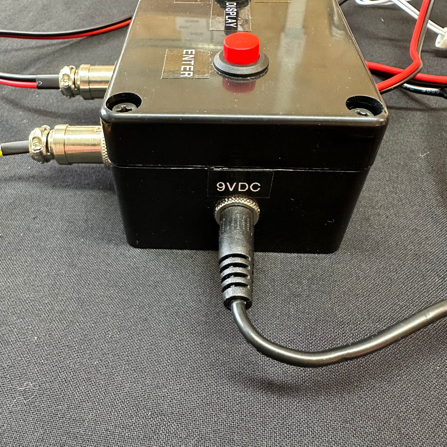 Jeu analogique 2 en 1 – Séquence et Coffre-fort | Module de puzzle Escape Room